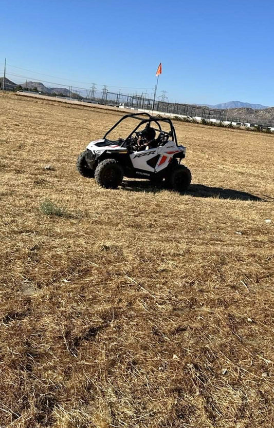 Polaris RZR 200 EFI Año 2022