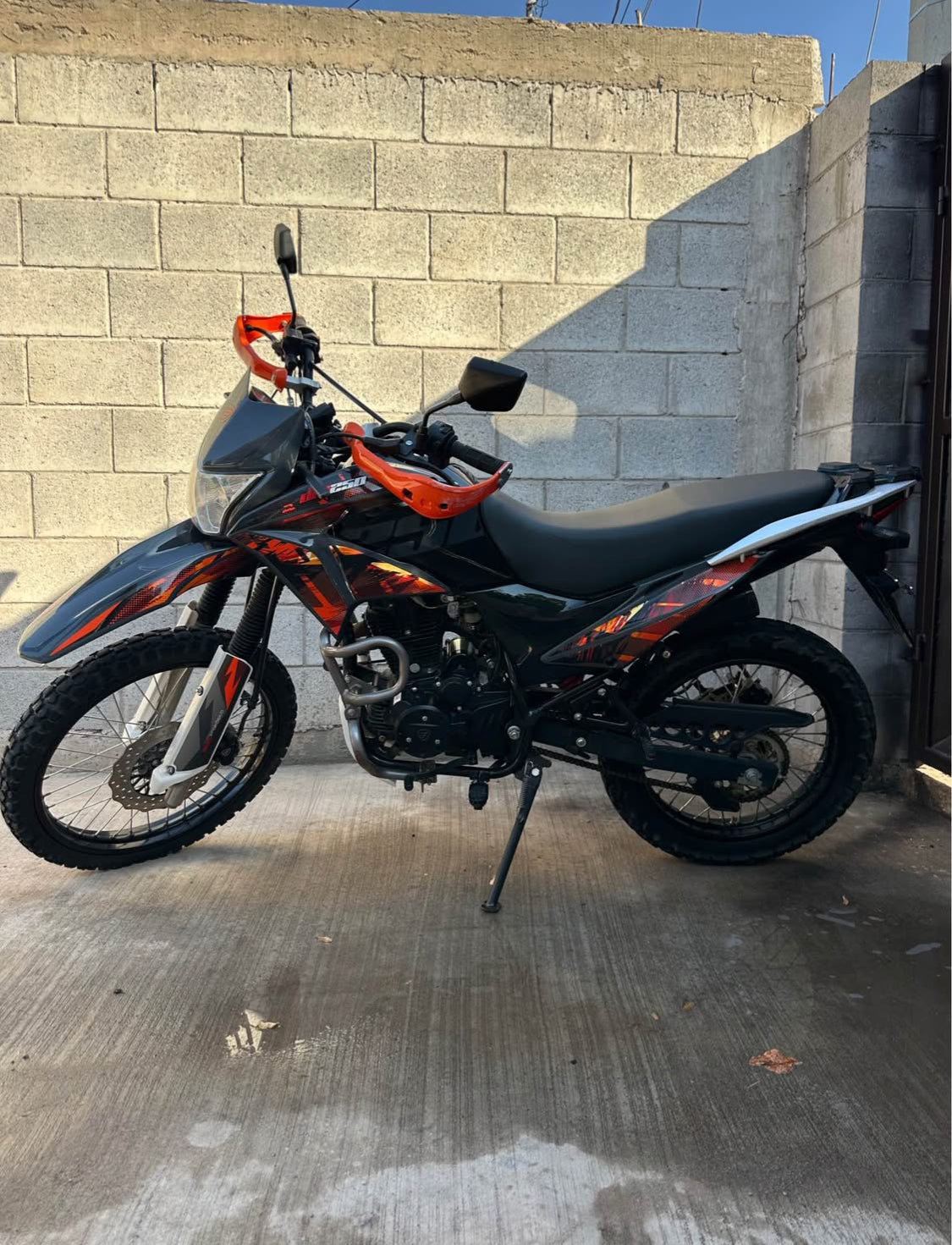 Italika DM-250 Año 2024