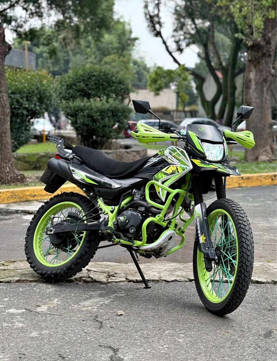 Italika DM-200 año 2024