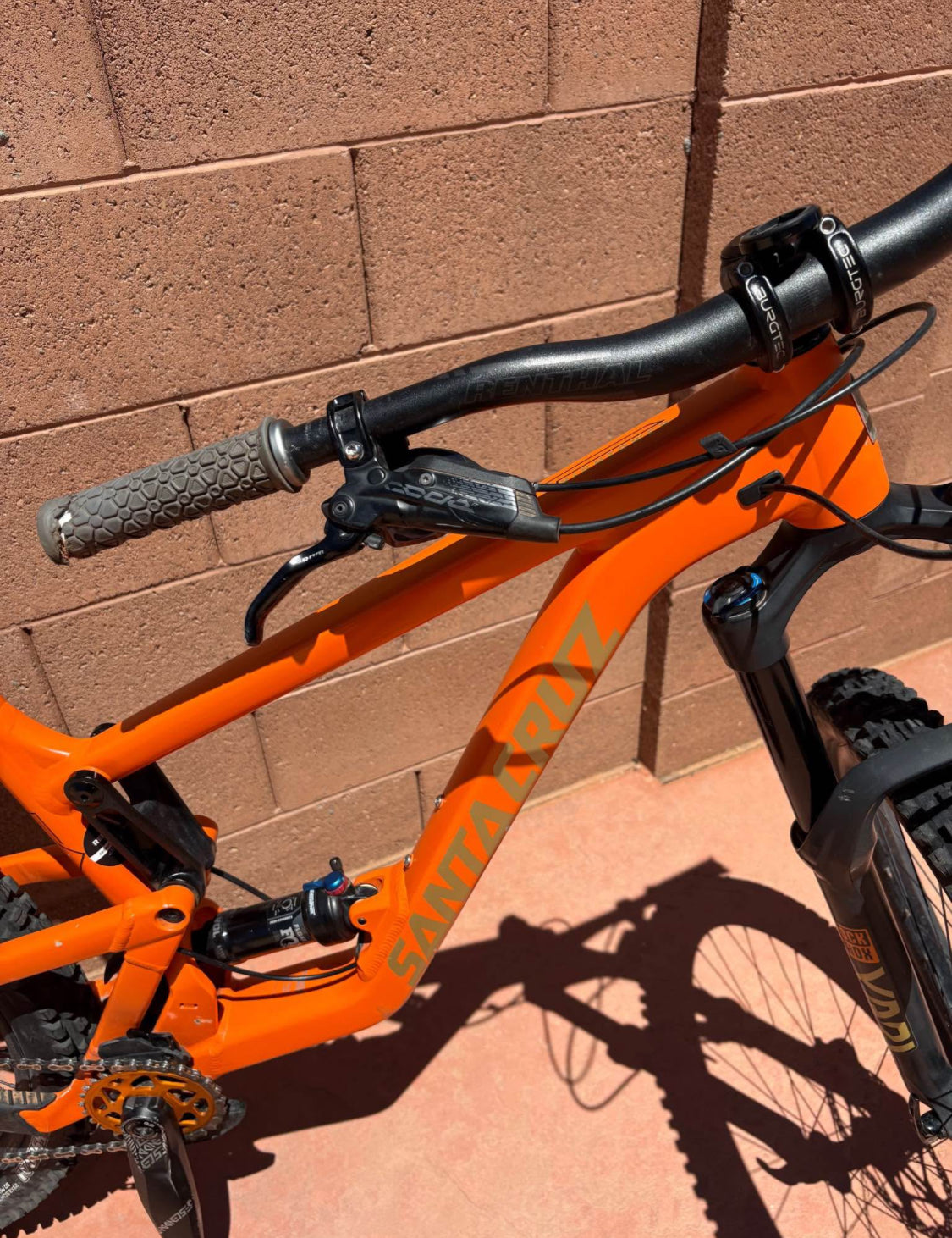 Santa Cruz HighTower R 27.5 Año 2022