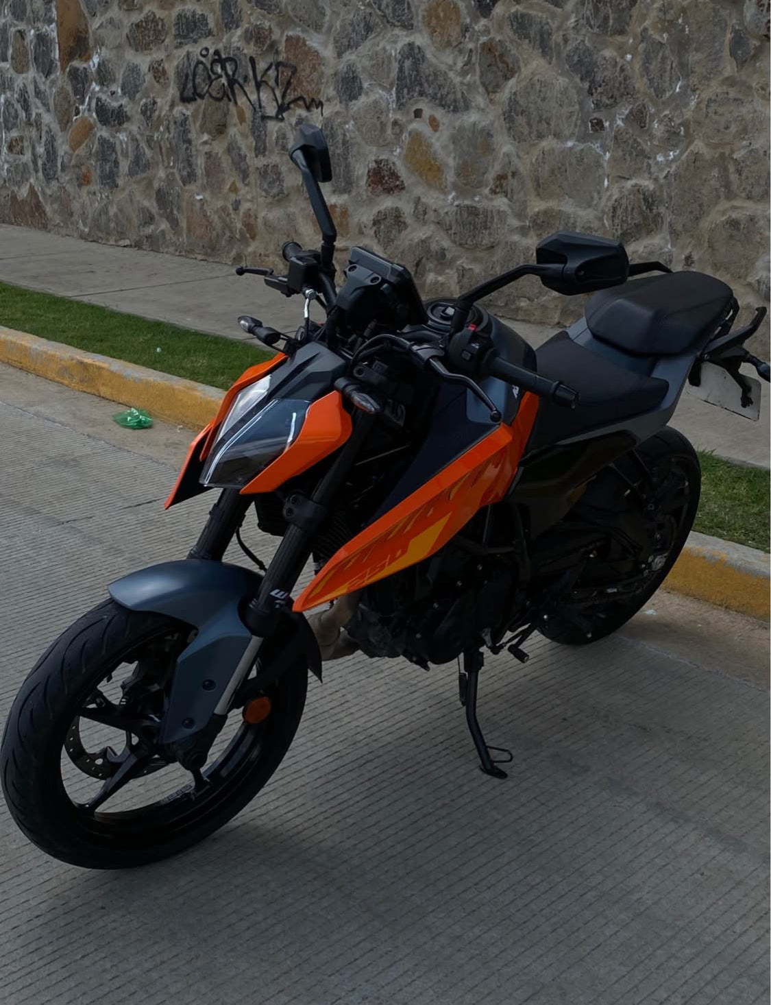 KTM Duke 250 Año 2024