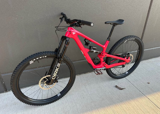 YT Industries Jeffsy Core 4 R 29 Año 2024