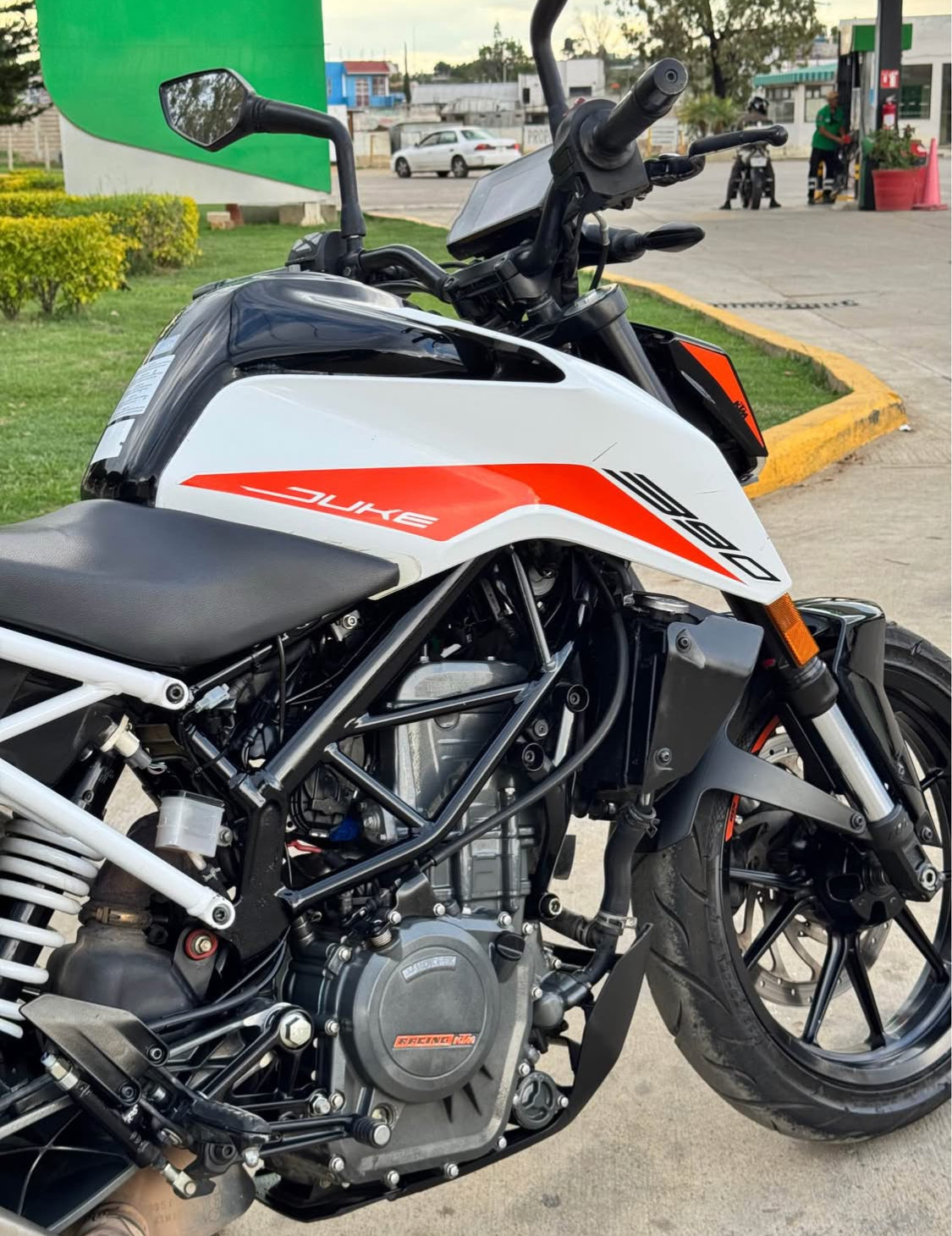KTM Duke 390 Año 2021