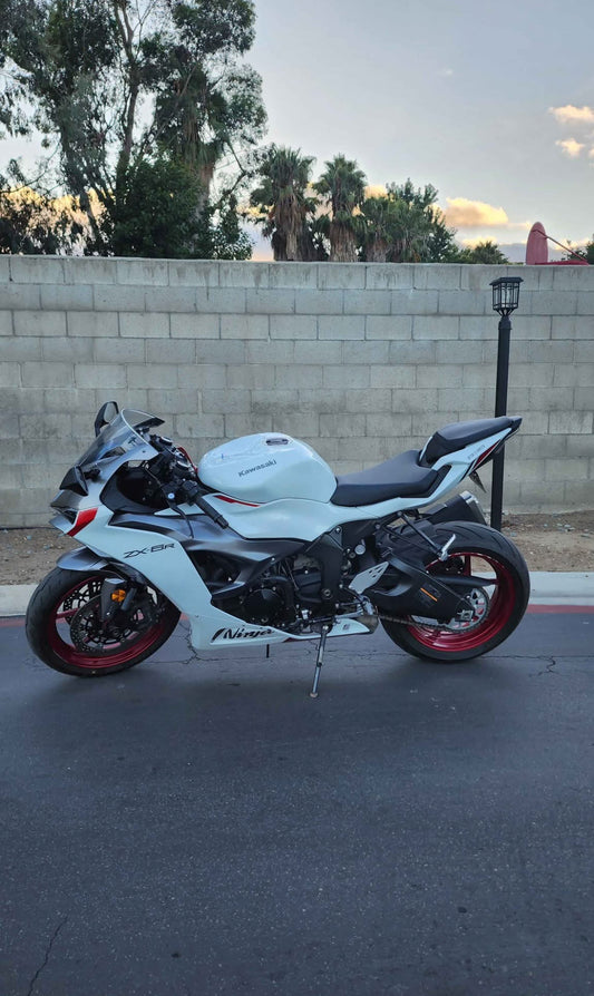 Kawasaki ZX6R (636) Año 2023