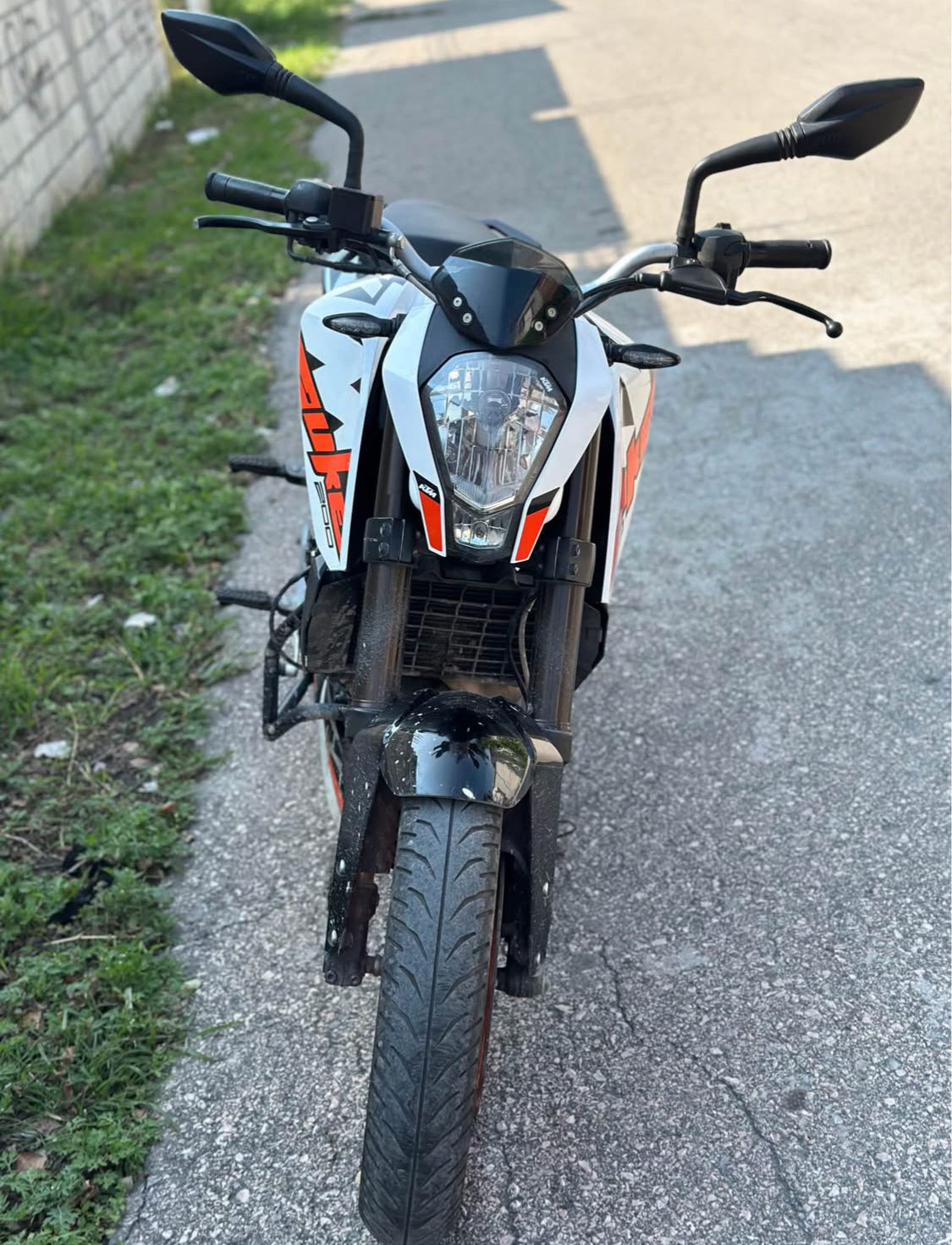 KTM Duke 200 Año 2023
