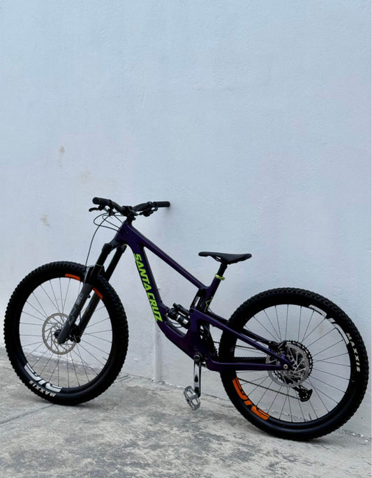 Santa Cruz Megatower CC Año 2022