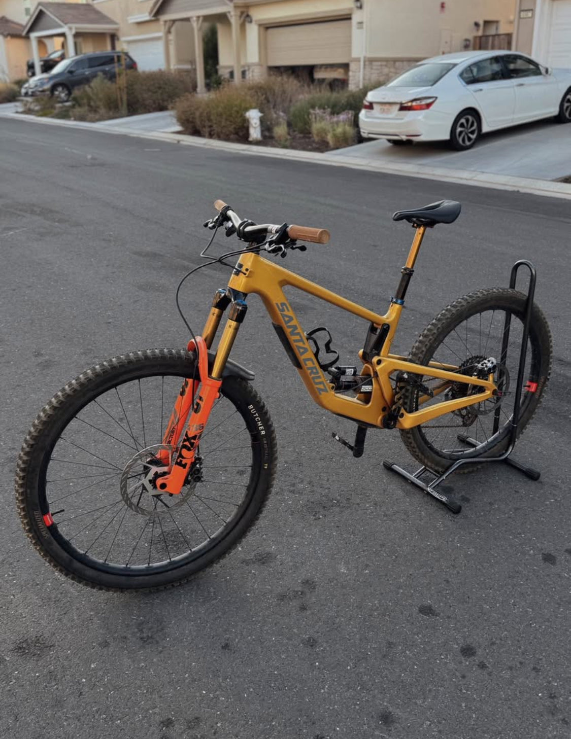 Santa Cruz Bronson V4 C Año 2022