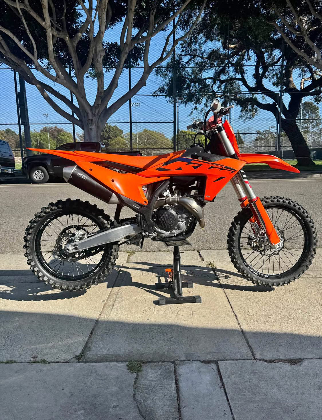 KTM 450 SXF Año 2023
