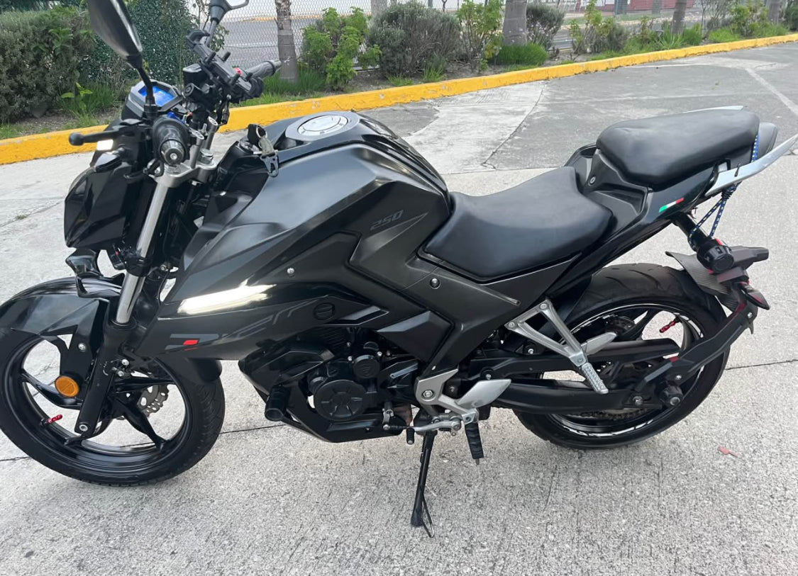 Italika 250 Z Año 2024