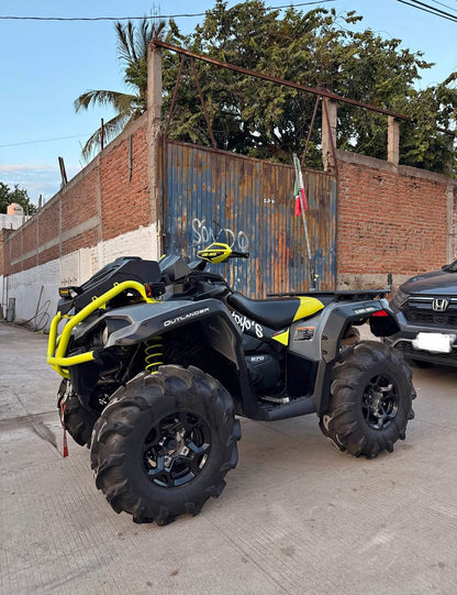 Can Am  Outlander xmr Año 2021