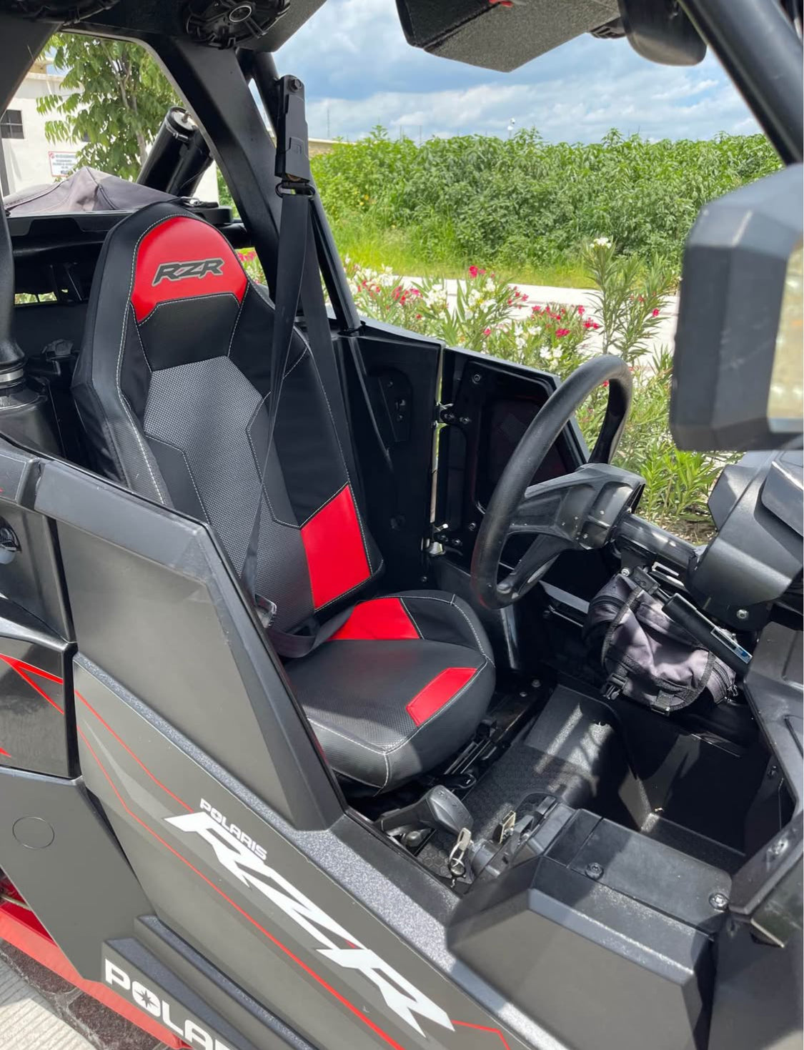 Polaris RZR 1000 cc  Año 2019
