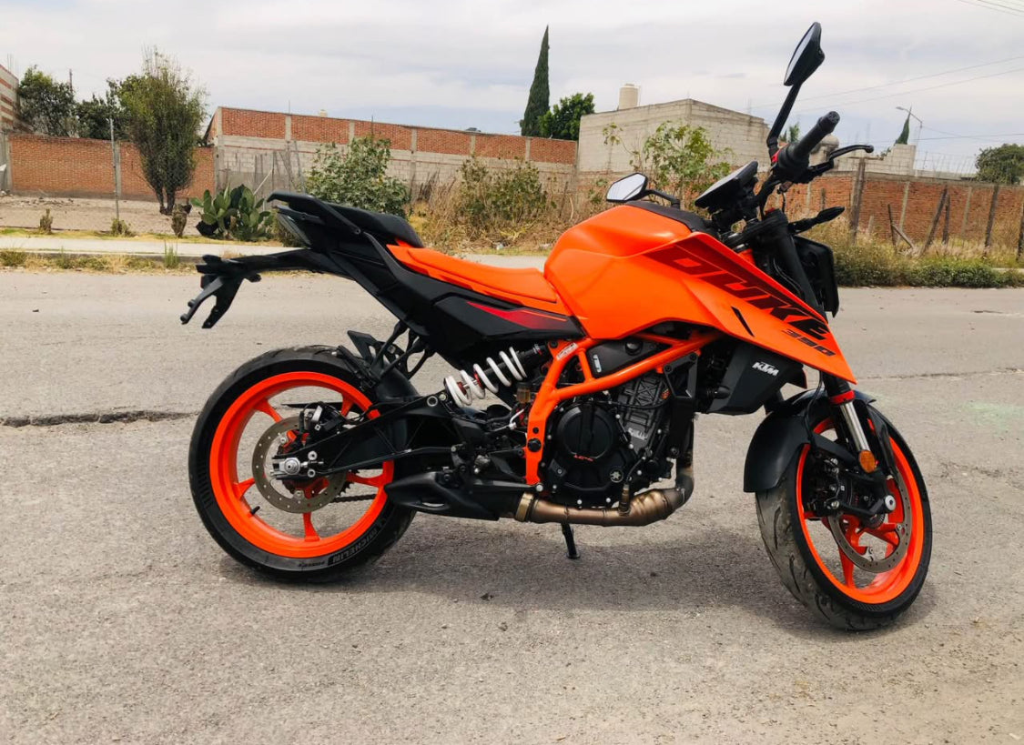 KTM  Duke 390  Año 2024