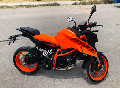 KTM  Duke 390  Año 2024