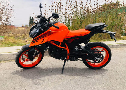 KTM  Duke 390  Año 2024