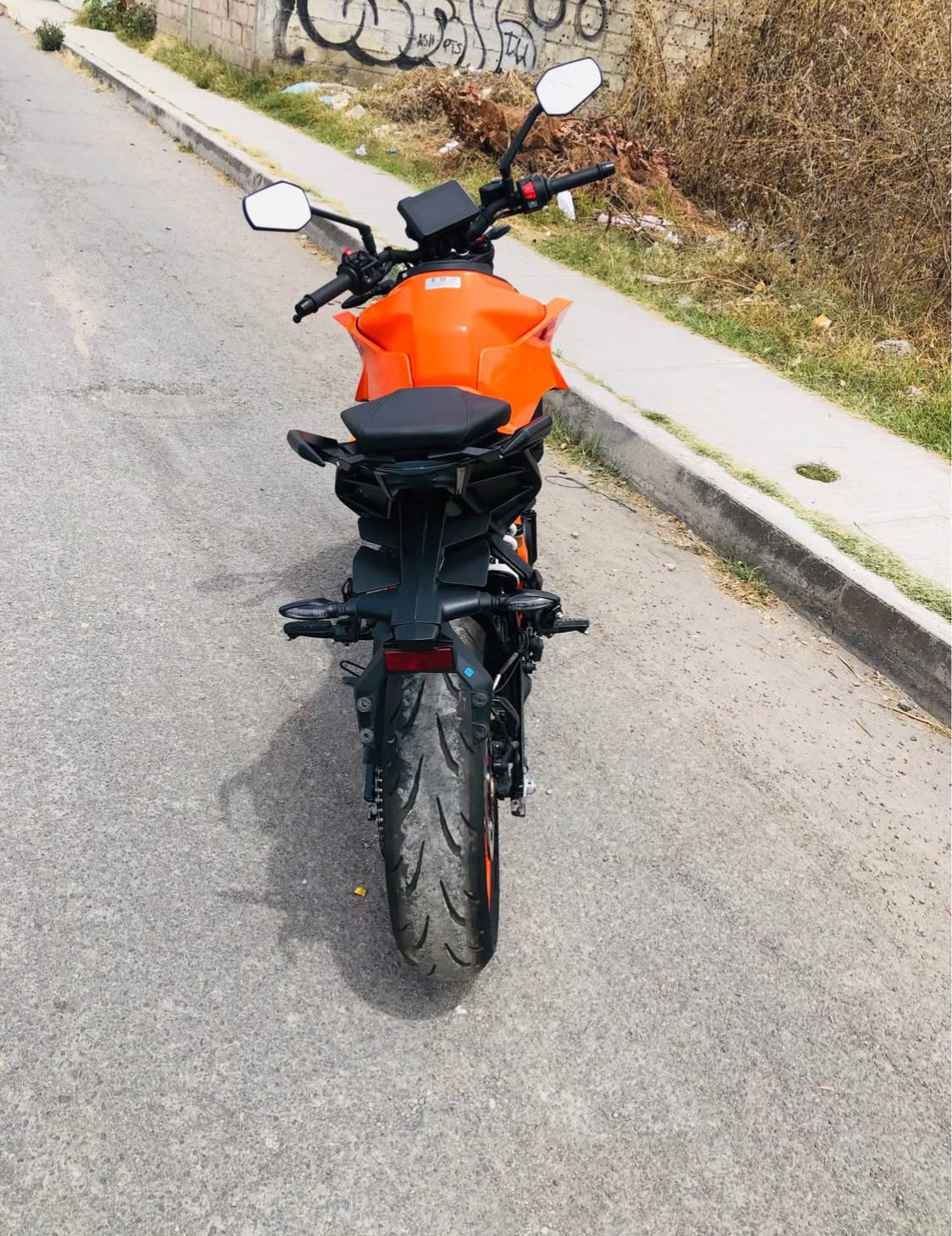 KTM  Duke 390  Año 2024