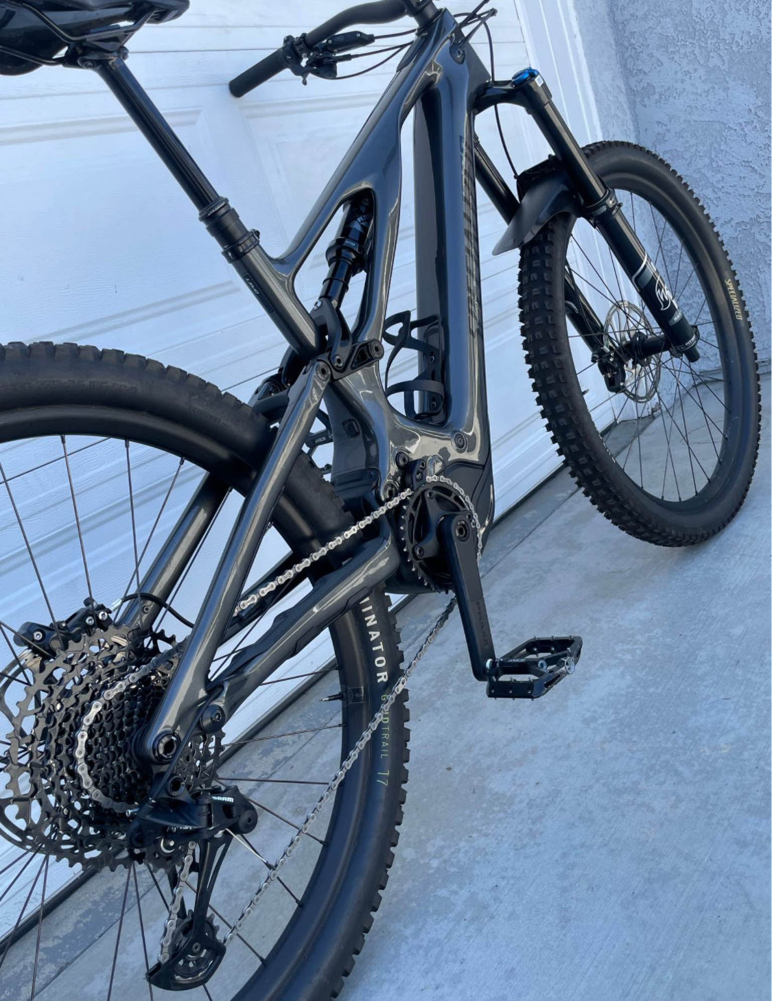 Specialized  Turbo Levó  R 27. 5