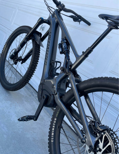 Specialized  Turbo Levó  R 27. 5