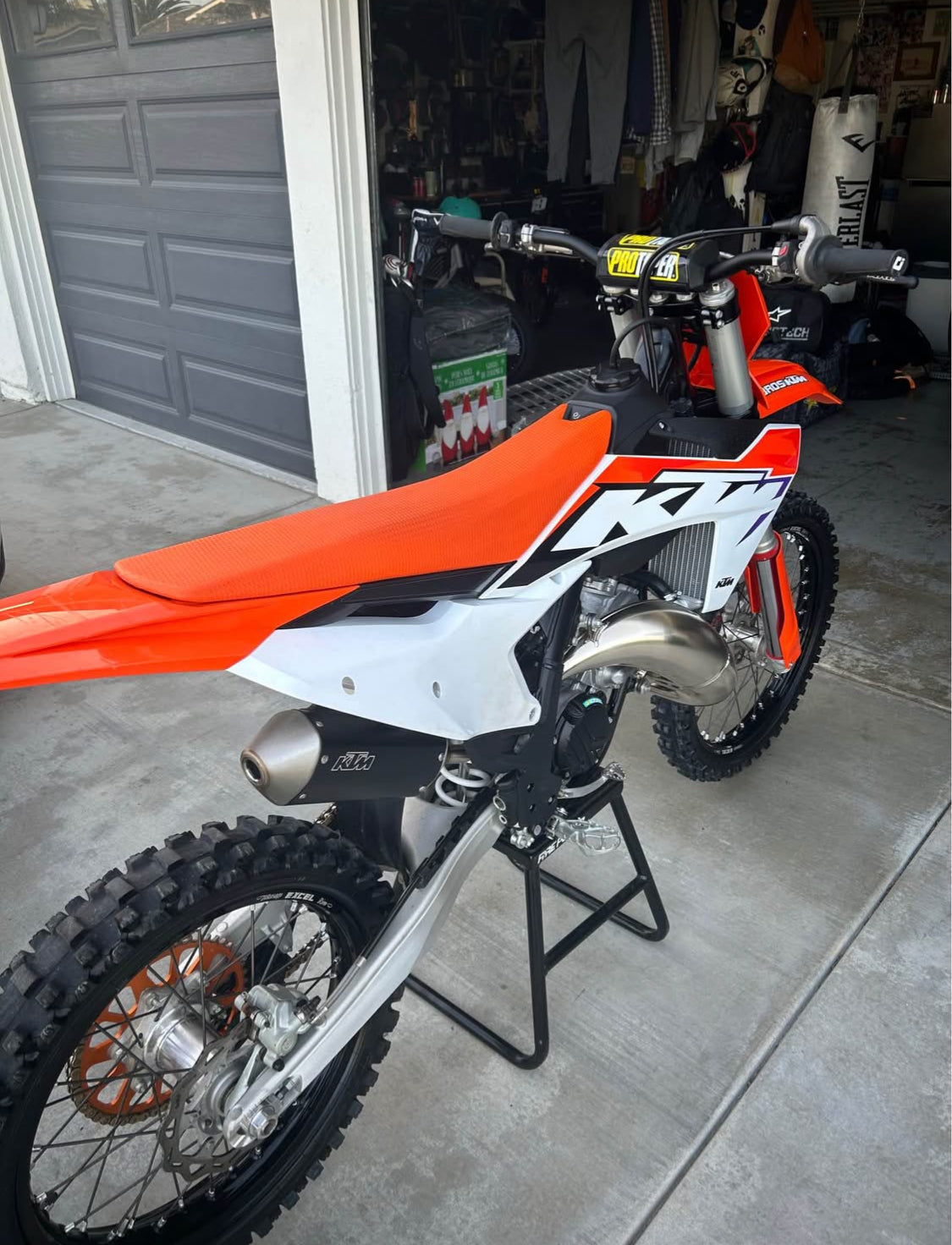 KTM  SX 450  Año 2023