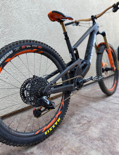 Santa Cruz  Nómad C  Año 2023