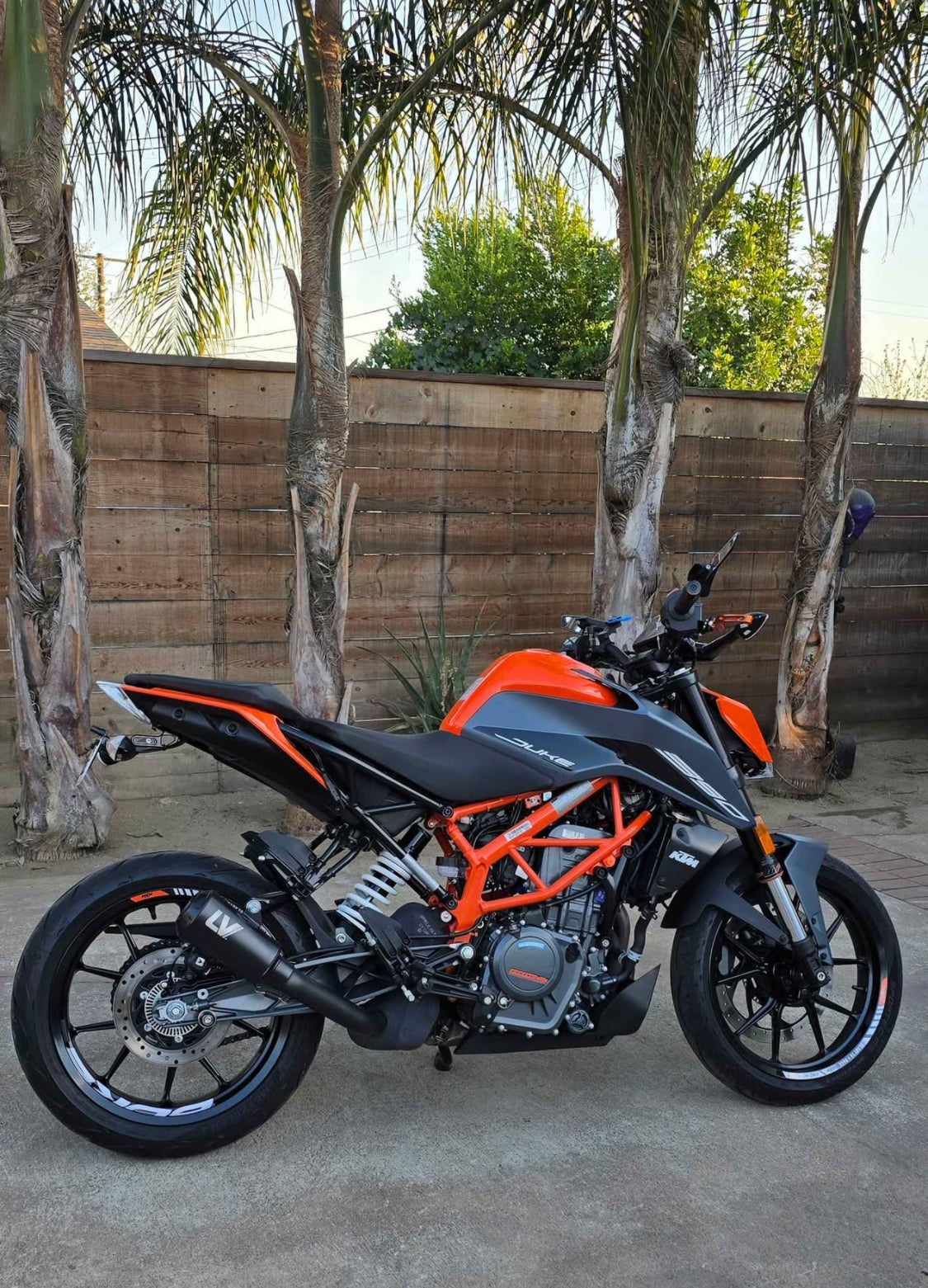 KTM  390 cc Año 2023
