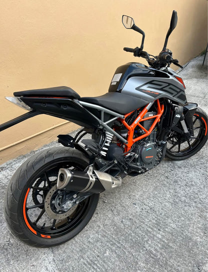 KTM  Duke 250  Año 2022