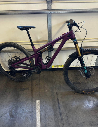 YETI  SB 140  Año 2024