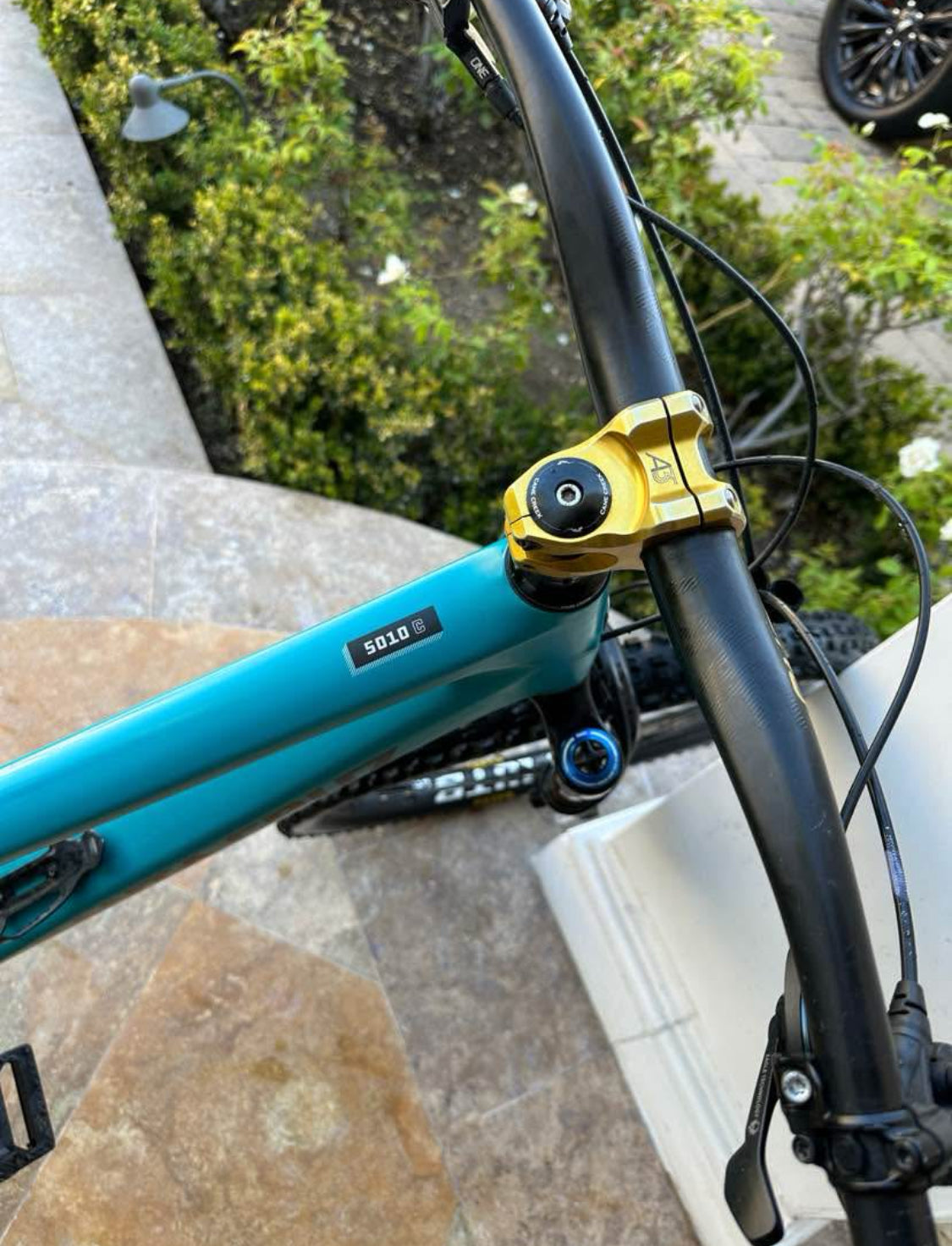 Santa Cruz  R 27.5  Año 2022