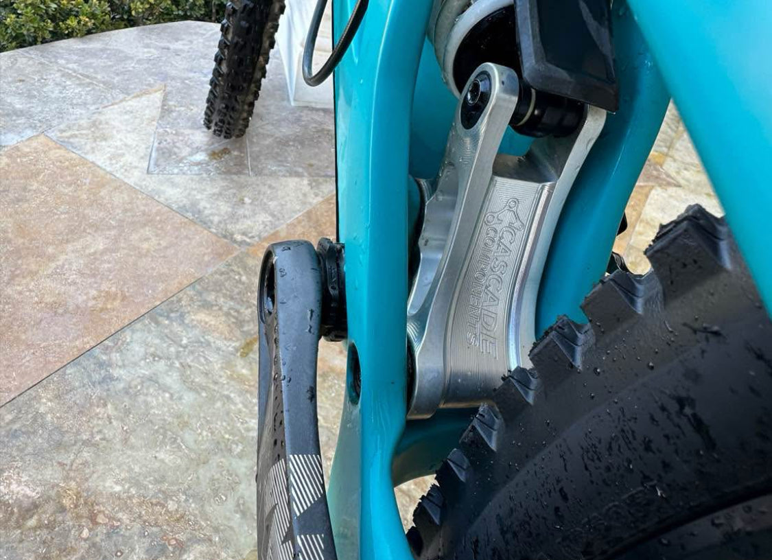 Santa Cruz  R 27.5  Año 2022