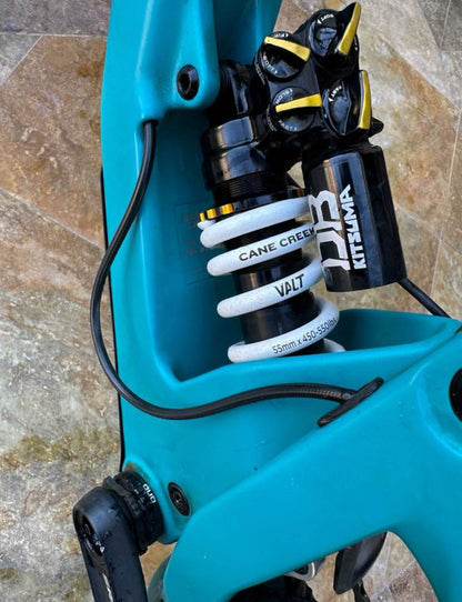 Santa Cruz  R 27.5  Año 2022