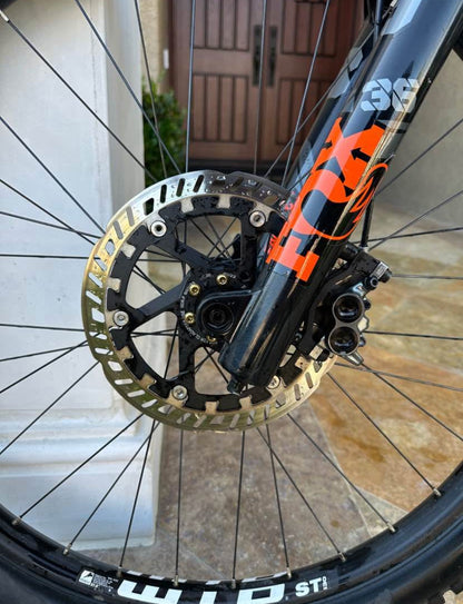 Santa Cruz  R 27.5  Año 2022