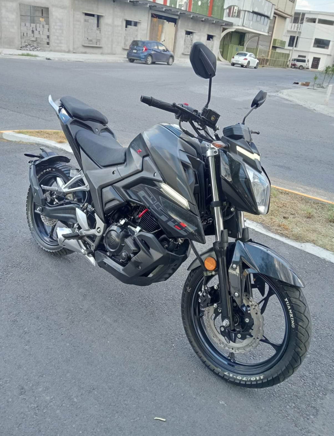 Italika  250z  Año 2024