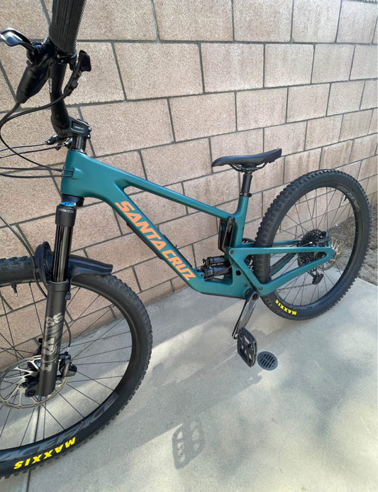 Santa Cruz  Hightowerc R 29  Año 2022