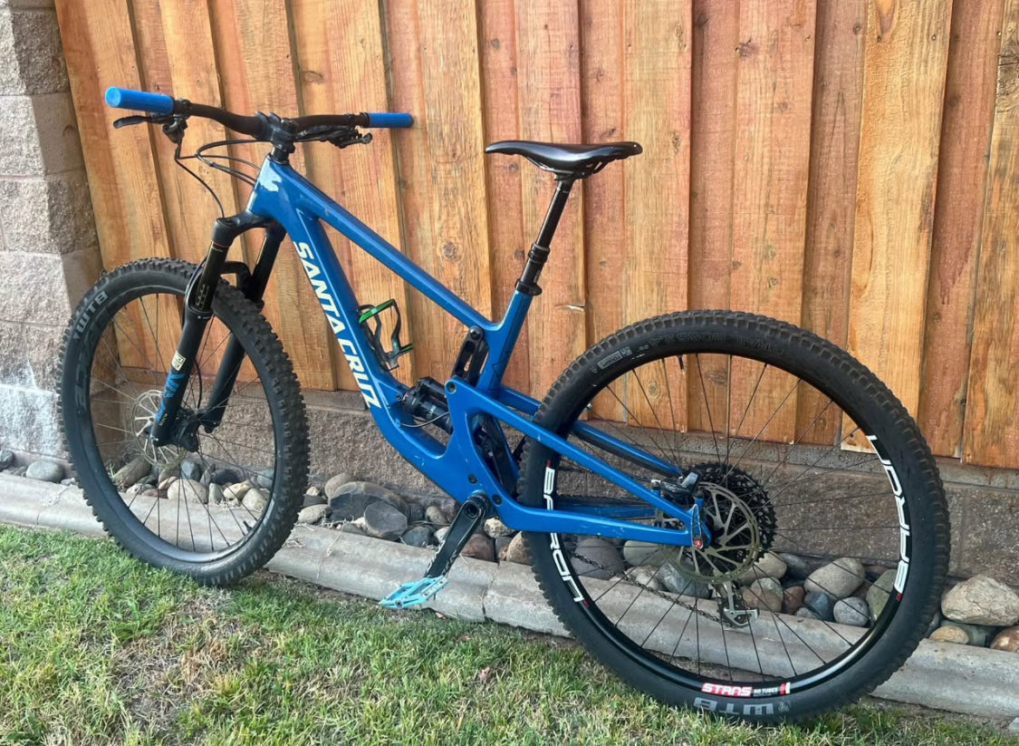 Santa Cruz  Hightower C Año 2021