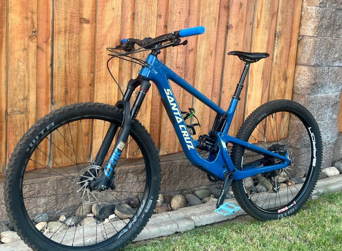 Santa Cruz  Hightower C Año 2021