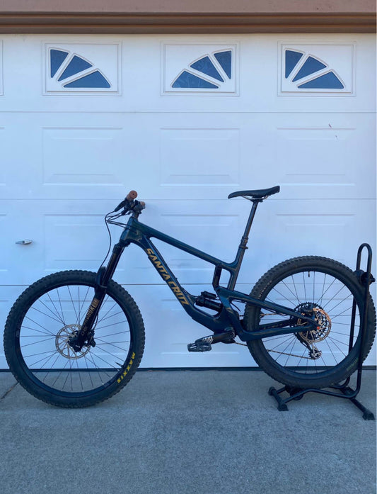 Santa Cruz  Nomad C  R 25.5  Año 2022