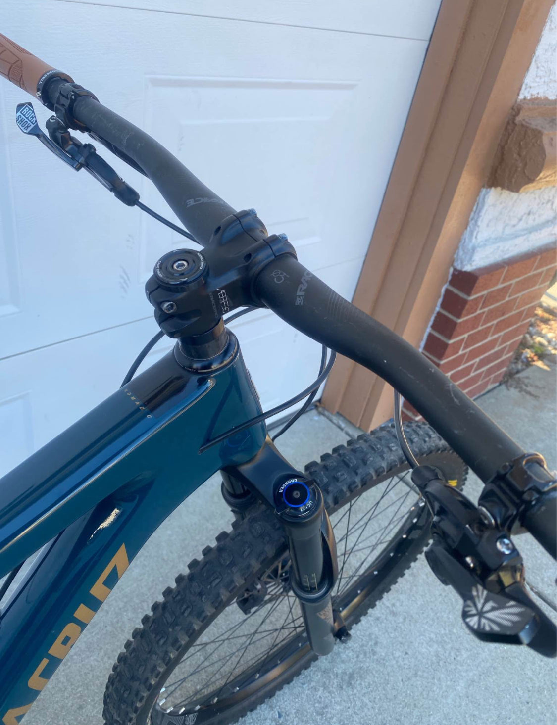 Santa Cruz  Nomad C  R 25.5  Año 2022