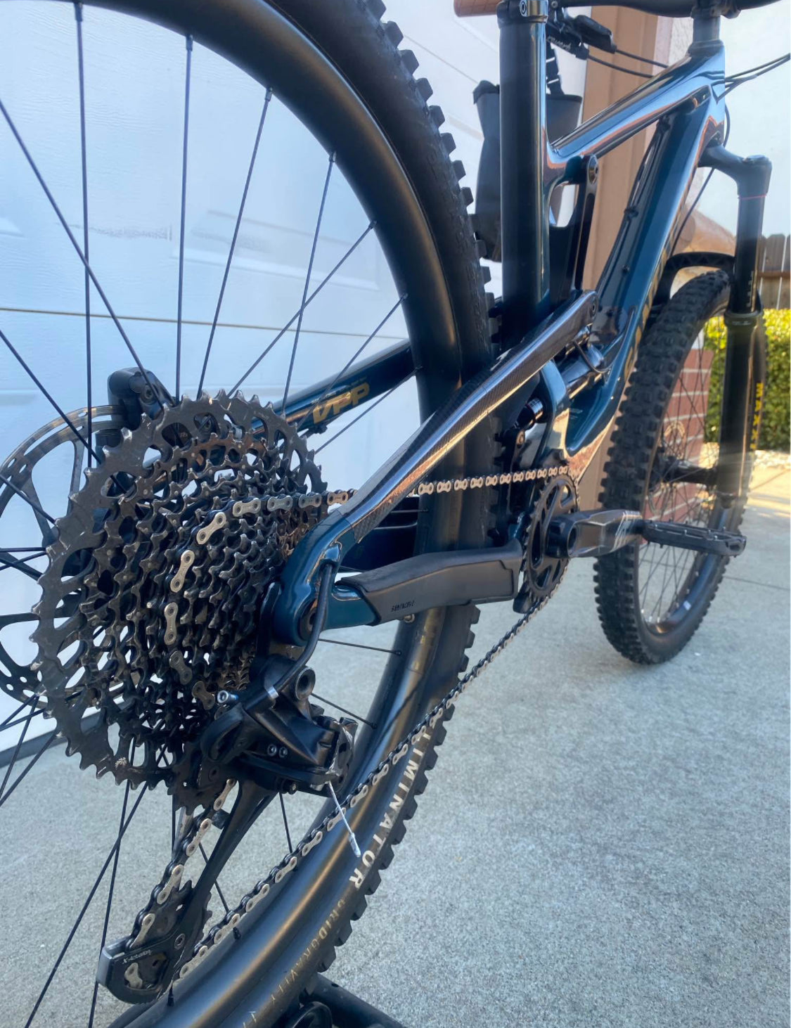 Santa Cruz  Nomad C  R 25.5  Año 2022