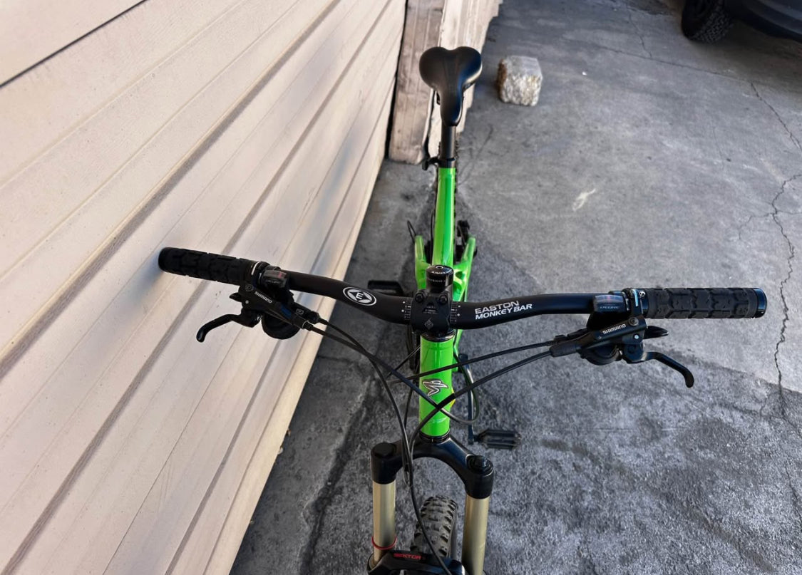 Santa Cruz  Heckler  R 27.5  Año 2014