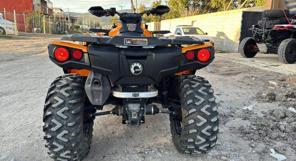 Can-am  Outlander  Año 2020