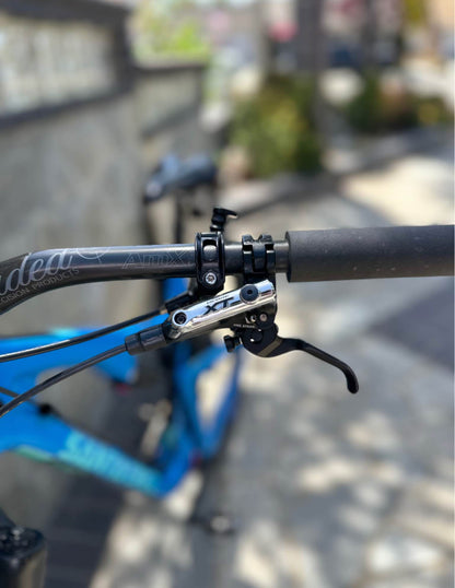 Santa Cruz  5010 cc  Año 2016