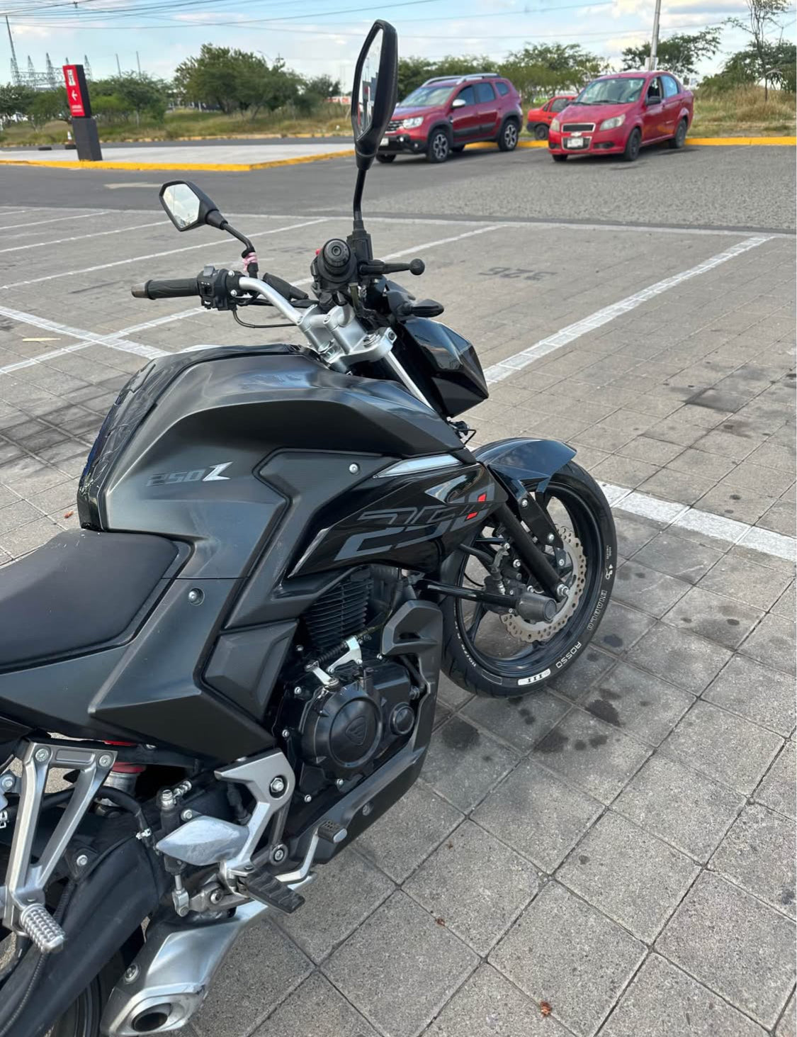 Italika  250z Año 2024