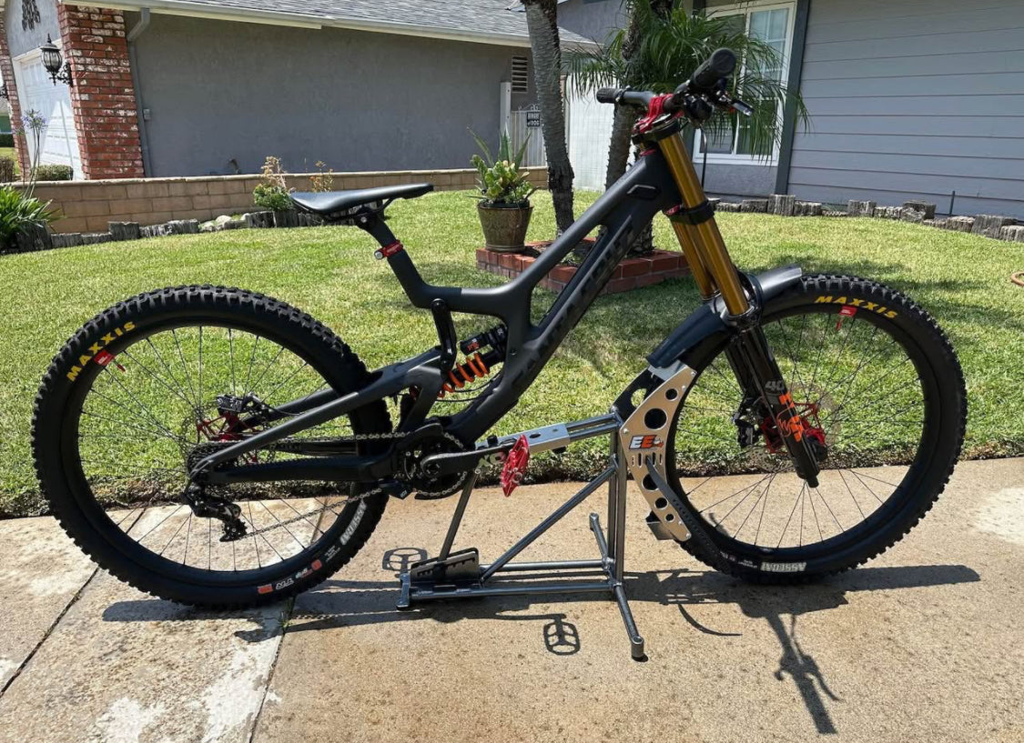 Santa Cruz  V10  Año 2020