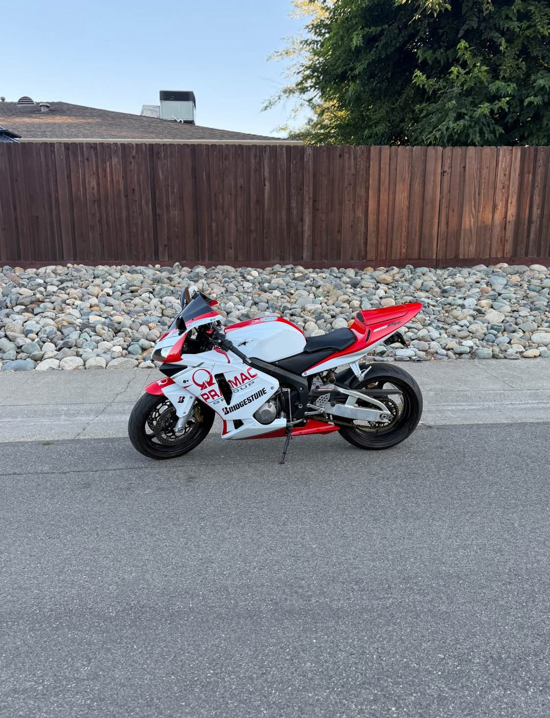 Honda  CBR  Año 2004