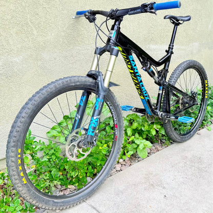 Santa Cruz  Bronson  R 27.5  Año 2022