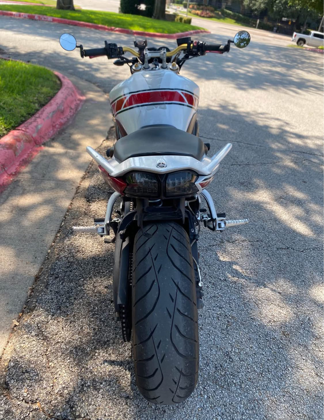 Yamaha  FZ1  Año 2008