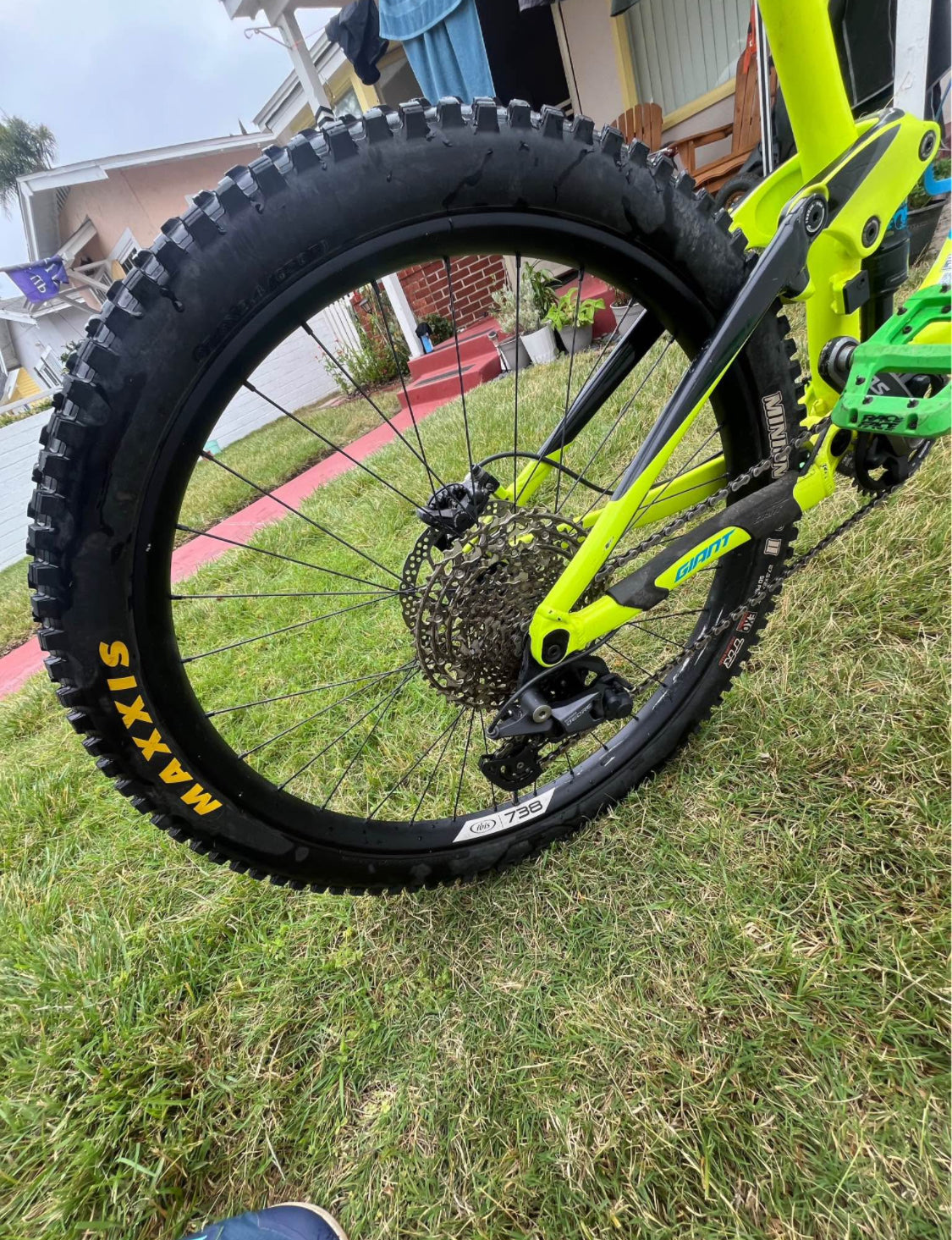 Gian trance MTB R 27.5  Año 2022