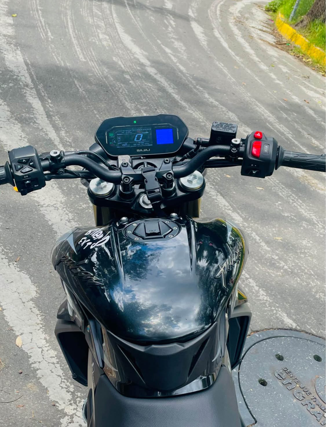 Bajaj NS 400z  Año 2024