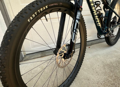 Specialized  Epic World  R 27.5  Año 2024