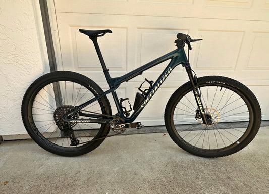 Specialized  Epic World  R 27.5  Año 2024