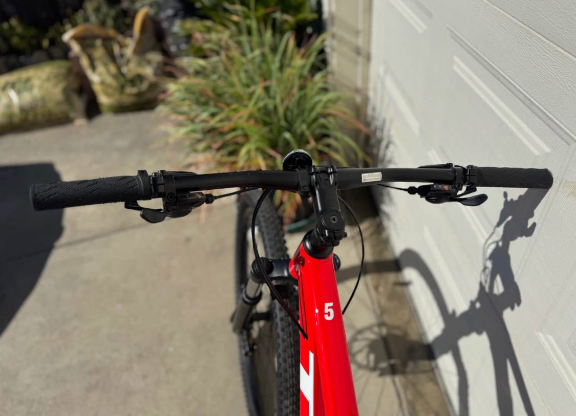 Trek Marlin  R 27.5  Año 2022